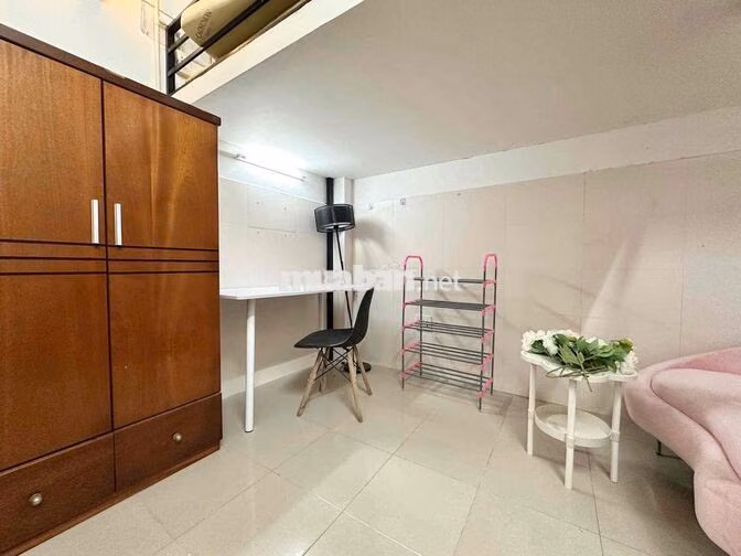 DUPLEX QUẬN 1 FULL NỘI THẤT_GIỜ GIẤC TỰ DO SÁT ĐH SÀI GÒN + ĐH SƯ PHẠM