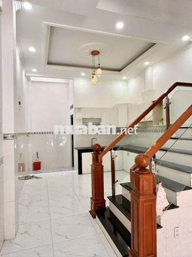 Nhà 1 trệt 3 lầu sân thượng Đường số 1 KDC Vĩnh Lộc
