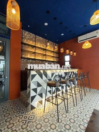 CHO THUÊ GÓC 2 MẶT TIỀN LÊ LỢI QUẬN 1