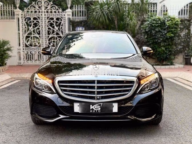 Mercedes C250 Exclusive 2018 Đen 58.000 km