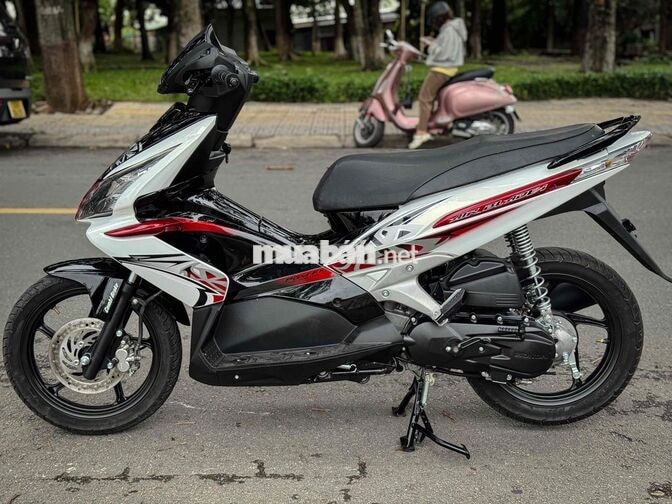 Airblade 110 Fi 2010 Trắng Đen Thái Lan