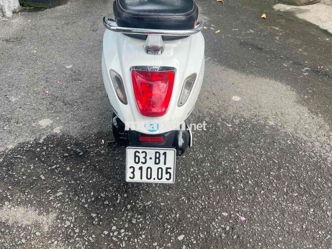 Piaggio Vespa Sprint Trắng