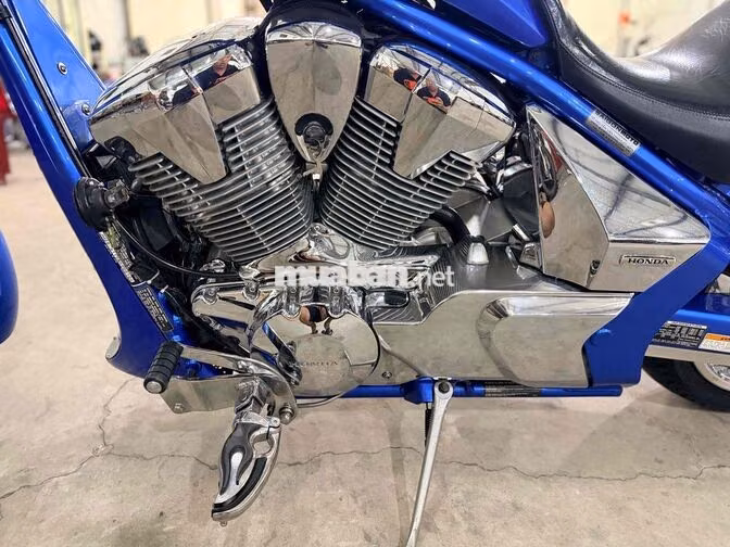Honda Fury 1300 ABS 2010 Xanh 7.000km