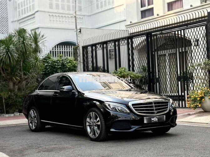 Mercedes C250 Exclusive 2018 Đen 58.000 km