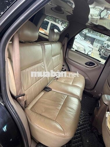 Ford Escape 3.0 4x4 2003 Đen 178.690 km