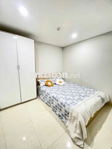 Căn Hộ 1 Phòng Ngủ - 25m2 - Full Nội Thất - Thang Máy- Khu Sân Bay
