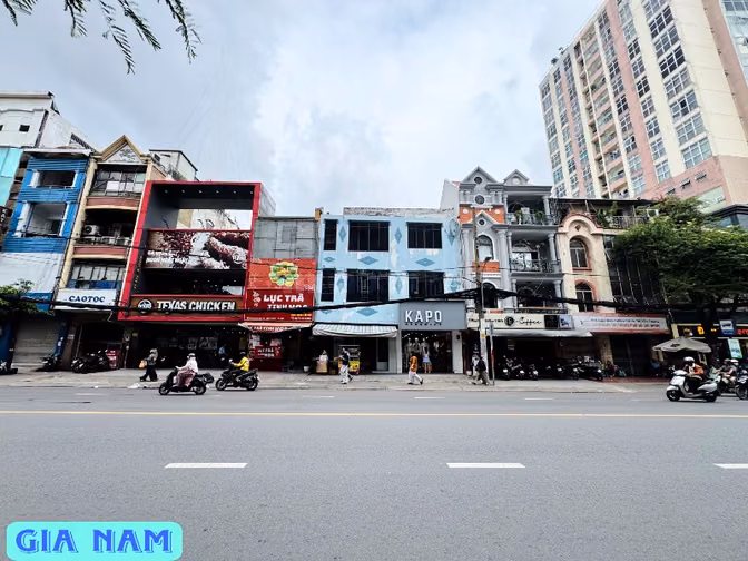 BÁN NHÀ MẶT TIỀN KINH DOANH : ĐƯỜNG NGUYỄN GIA TRÍ - P. 25 -BÌNH THẠNH