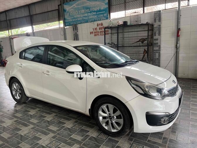 Kia Rio 2016 Số sàn Trắng