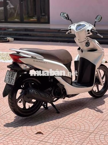 Bán Honda vision 2014 xe zin 1 chủ từ đầu cực đẹp