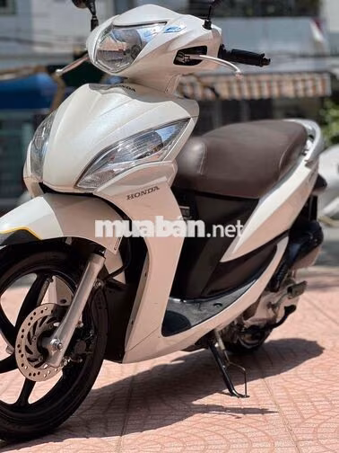 Bán Honda vision 2014 xe zin 1 chủ từ đầu cực đẹp