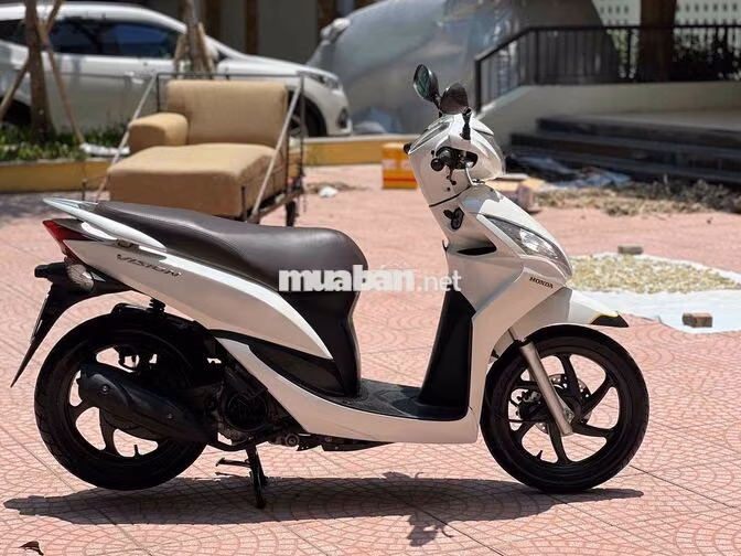 Bán Honda vision 2014 xe zin 1 chủ từ đầu cực đẹp