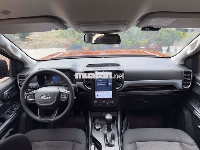 Ford Ranger XLS 2024 Số tự động Đỏ cam