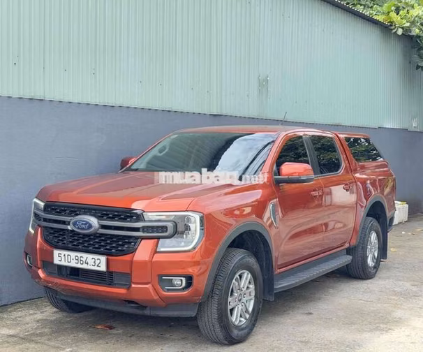 Ford Ranger XLS 2024 Số tự động Đỏ cam