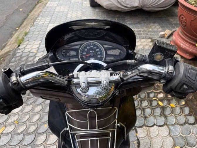 Bán xe PCX đời 2010 BSTP ( viết giấy cửa hàng)