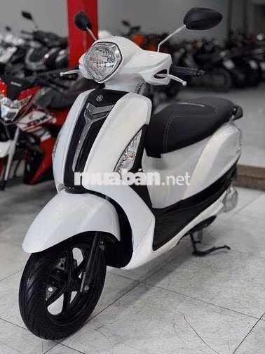 Grande 2016 Lướt ( Hỗ trợ Trả GÓP 0 Đồng ) ✅✅