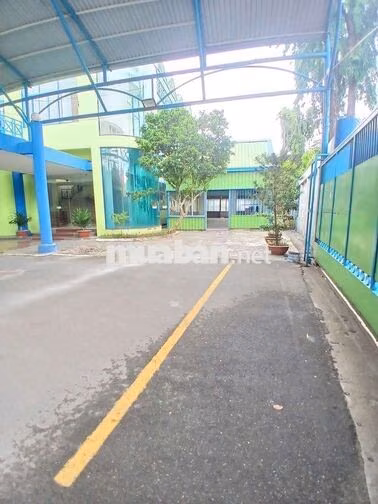 ✅ CHO THUÊ NHÀ 3 TẦNG- DT 5000M2-Ngang 50M❌100M-P. ĐÔNG HƯNG THUẬN-Q12