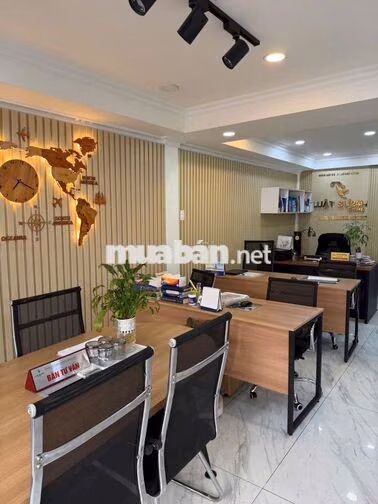 Nhà 3,2x11,6m, 4 tầng, MT Nguyễn Thị Tần, P.2, Q.8