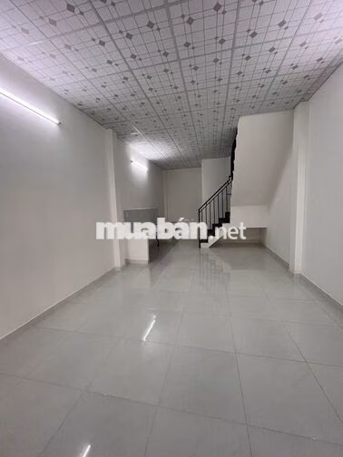Bán nhà phố kèm 3 phòng trọ - SH riêng