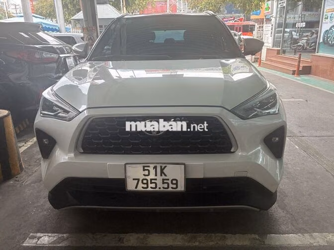 Toyota Yaris Cross Hybrid Trắng