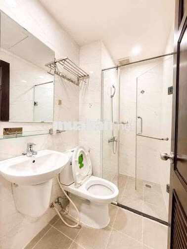 CĂN 1 PHÒNG NGỦ PHÒNG KHÁCH NGAY SÂN BAY TÂN SƠN NHẤT