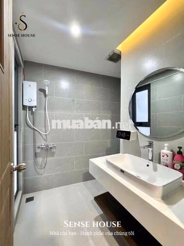 Duplex LUXURY ngay Emart Phan Văn Trị