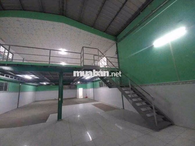 Kho đẹp Tân An , 9x30m. Đường xe cont. có gác lửng , wc