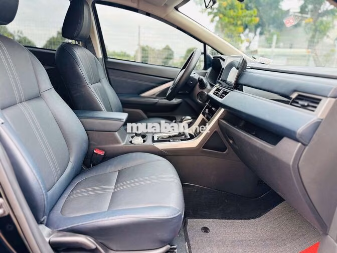 Mitsubishi Xpander Cross 2025 Đen 16.000 km