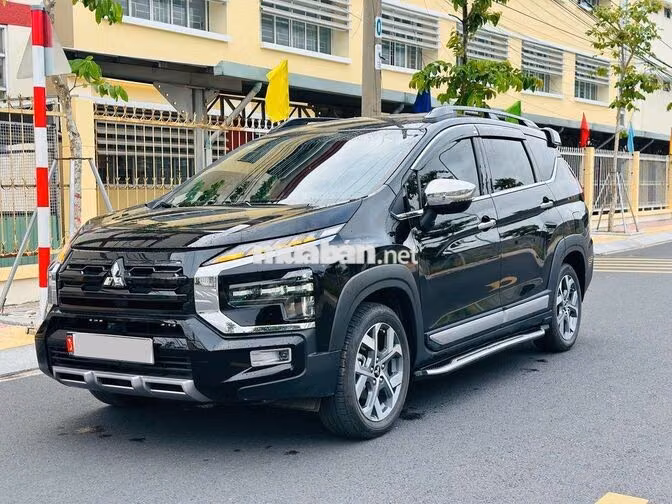 Mitsubishi Xpander Cross 2025 Đen 16.000 km