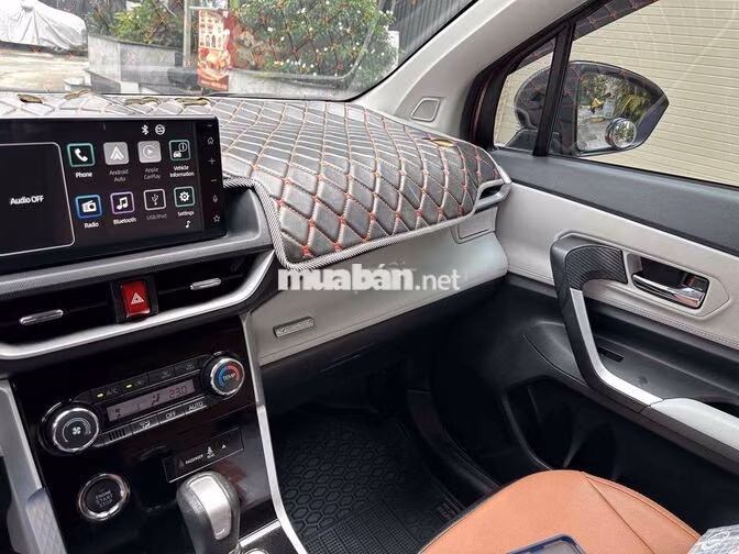 Toyota VELOZ TOP 2023 Đỏ 5van 3