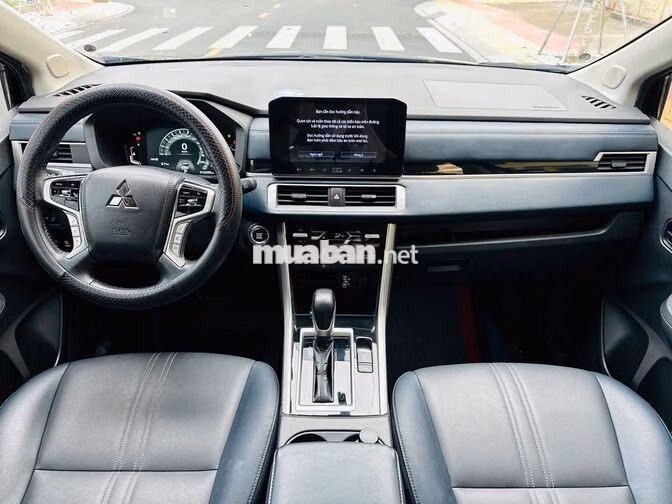 Mitsubishi Xpander Cross 2025 Đen 16.000 km
