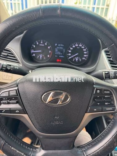 Hyundai Accent 2020 STD bản full Trắng