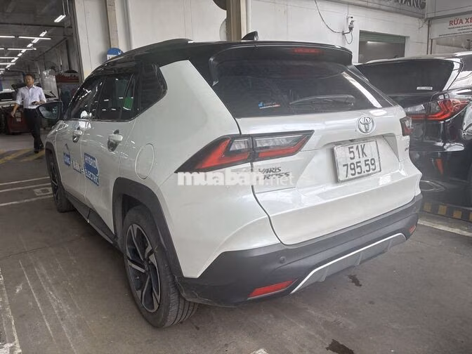 Toyota Yaris Cross Hybrid Trắng