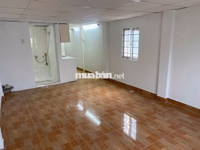 5.950 TỶ – NHÀ MẶT TIỀN ĐOÀN VĂN BƠ Q4 – 4 BẾP RIÊNG, 4WC –4PN. 