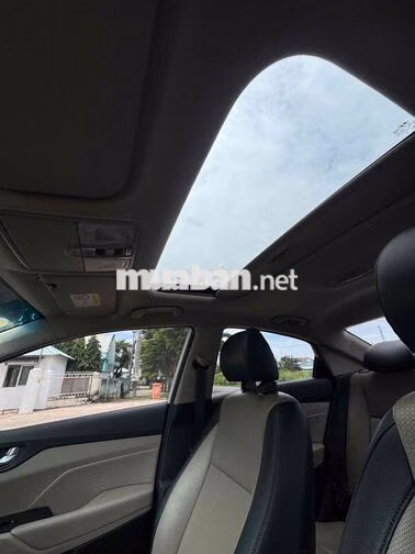 Hyundai Accent 2020 STD bản full Trắng