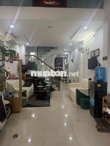 CHO THUÊ NHÀ NGUYÊN CĂN 1 TRỆT 3 LẦU 4 PHÒNG NGỦ - MẶT TIỀN HẺM KD