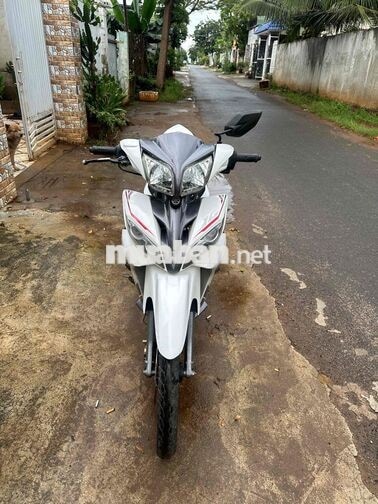 Yamaha Jupiter Trắng