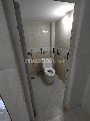 PHÒNG TRỌ THOÁNG MÁT CÓ MÁY LẠNH-NGAY CHÂN CẦU KINH THANH ĐA