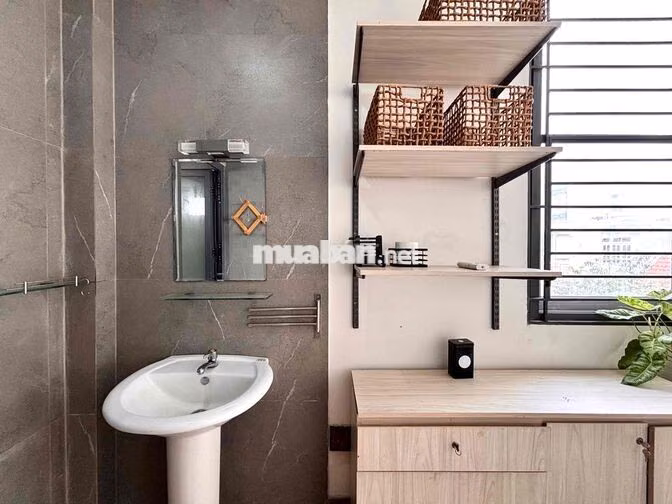 Cho Thuê Căn Hộ Bờ Kè Hoàng Sa - Nhà Mới Nội Thất Cao Cấp