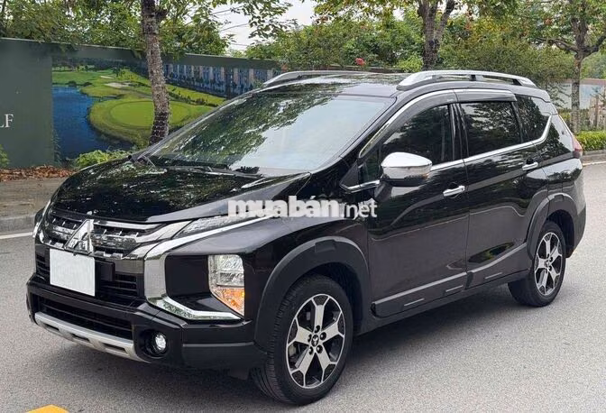 Mitsubishi Xpander Cross Cross cao cấp nhất Đen