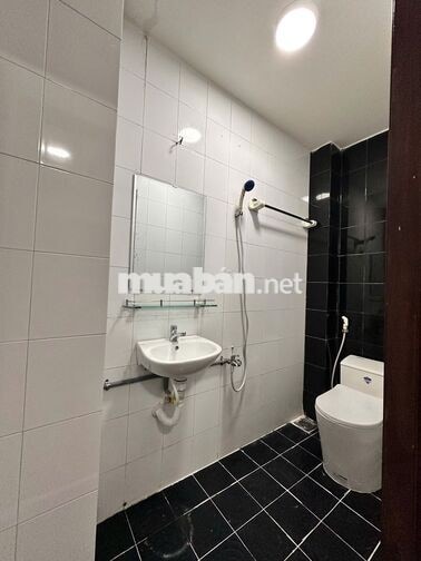 Nhà HXH Nguyễn Thiện Thuật Q.3- 3 Tầng- 4PN- 40m2- 8,7 TỶ TL