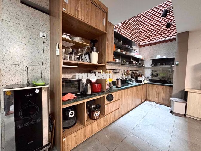 Cho Thuê Căn Hộ Bờ Kè Hoàng Sa - Nhà Mới Nội Thất Cao Cấp