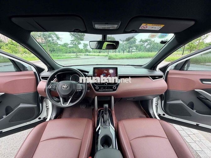 Toyota Corolla Cross G 2022 Trắng Thái Lan