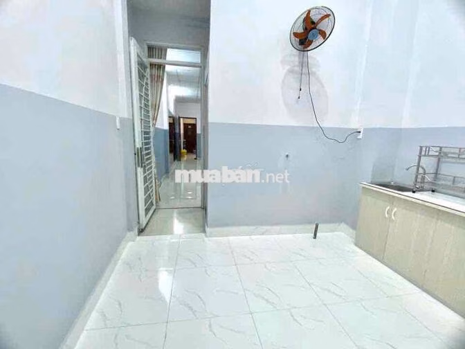 GIÁ RẺ - GẦN CẦU NHỊ THIÊN ĐƯỜNG - BẾN XE QUẬN 8 - PHÙ HỢP Ở 1 NGƯỜI