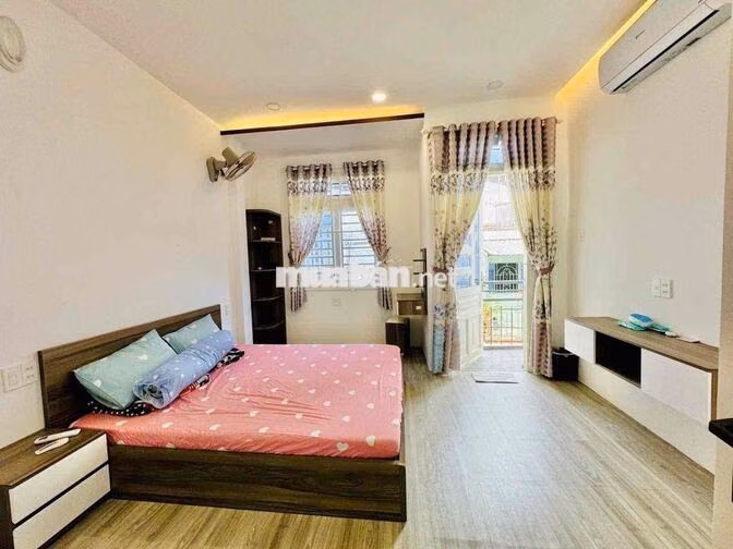 NHÀ NGUYÊN CĂN 2 MẶT TIỀN – GIÁ CHỈ 12TRIỆU/THÁNG, HIẾM CÓ KHÓ TÌM!
