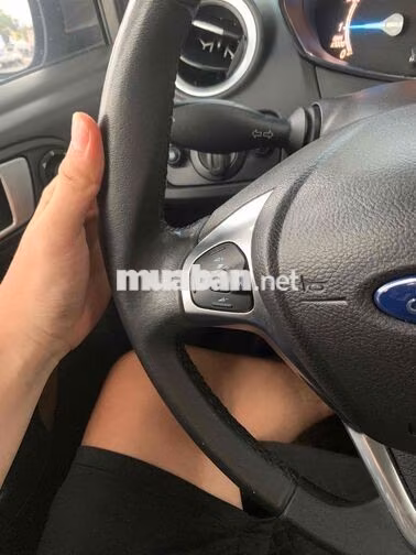 Ford Fiesta 1.0ecoboots cọp zin siêu tiết kiệm
