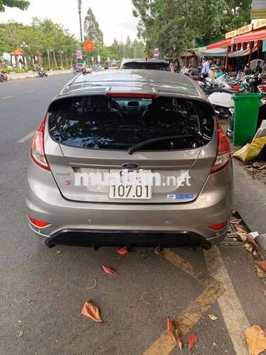 Ford Fiesta 1.0ecoboots cọp zin siêu tiết kiệm