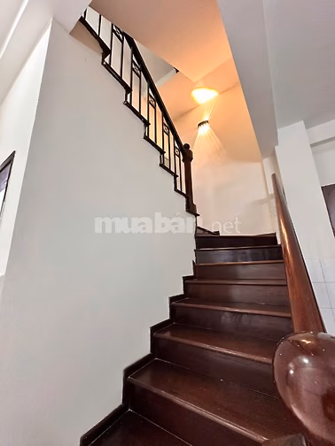 Bán nhà đúc 3 tầng số 541/23 Điện Biên Phủ, Quận 3, 4x10m, 8,8 tỷ