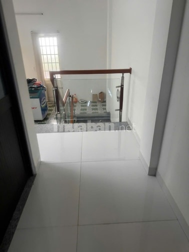 10,7 tỷ/240m2 sàn.Nhà đường Tùng Thiện Vương, 3 tầng,4 P ngủ,khu Nam V