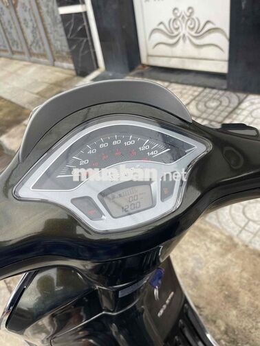 Piaggio Vespa 215 Đen Đã sử dụng