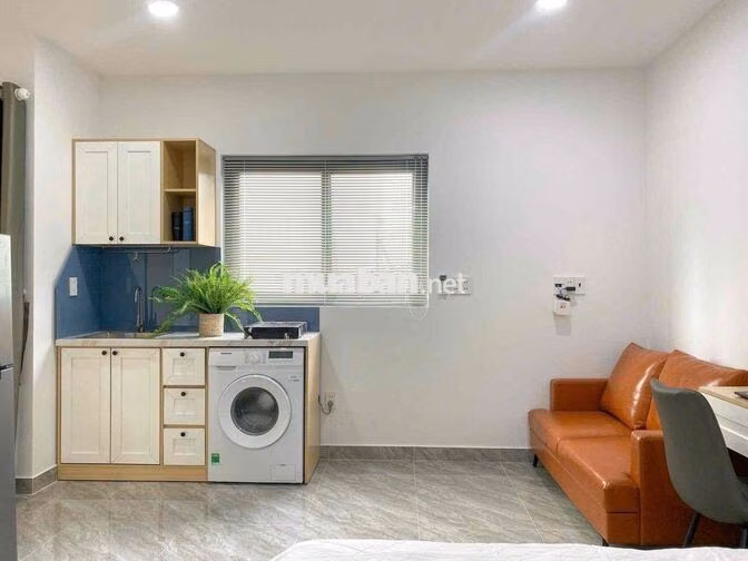 Căn Hộ Studio có ban công / cửa sổ thoáng chỉ 8tr5 gần Q1